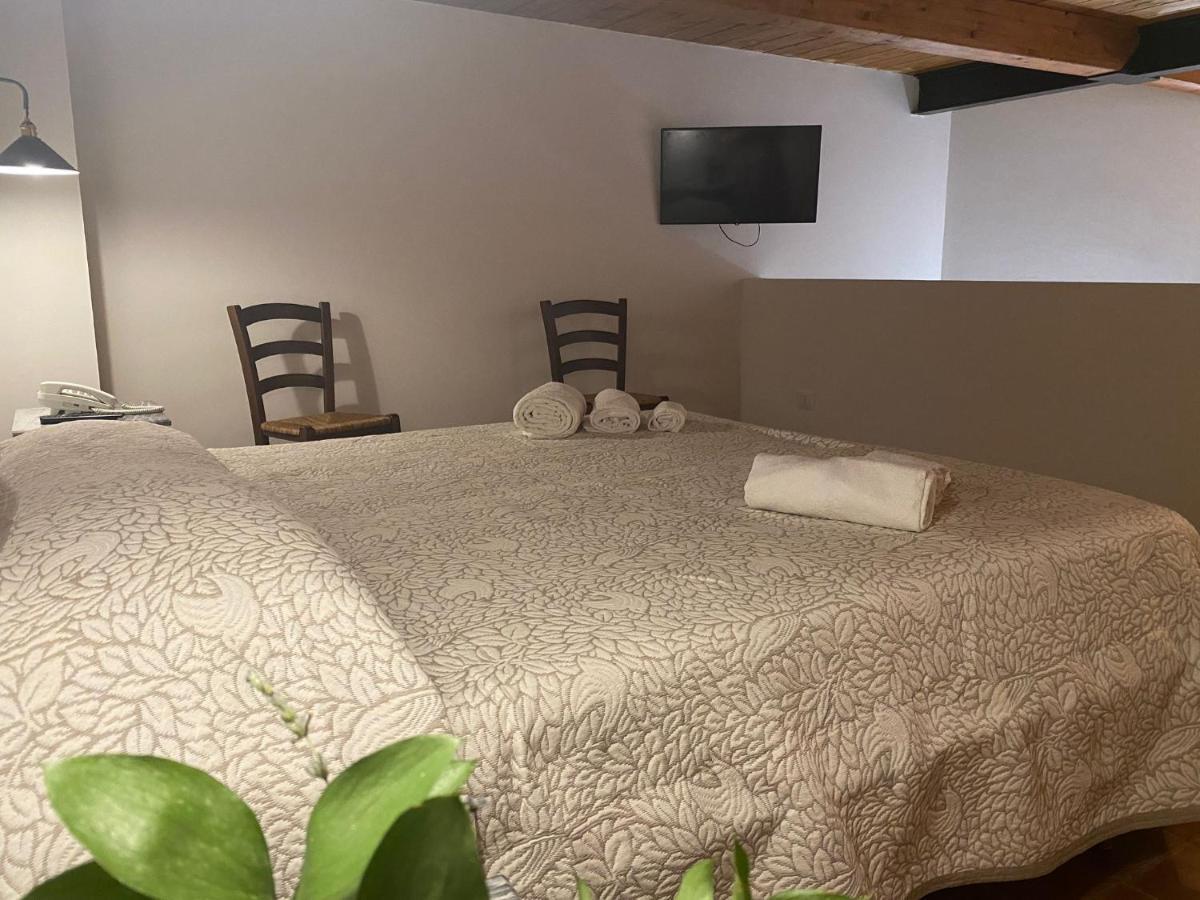 Agriturismo Feudo Tudia Landro 外观 照片