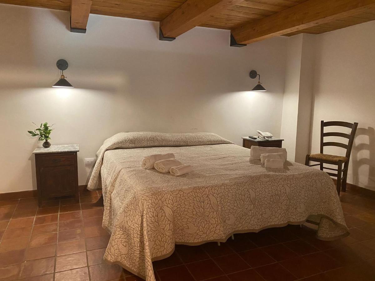 Agriturismo Feudo Tudia Landro 外观 照片