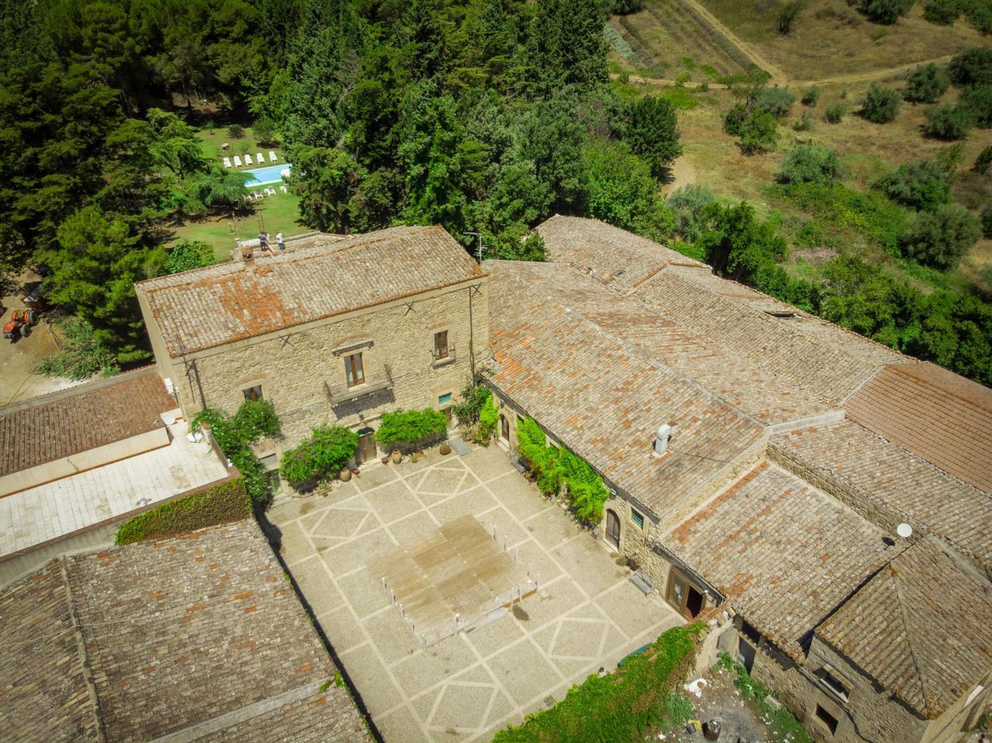 Agriturismo Feudo Tudia Landro 外观 照片
