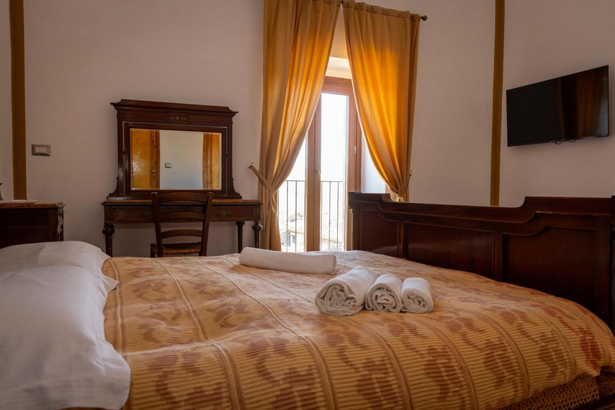 Agriturismo Feudo Tudia Landro 外观 照片
